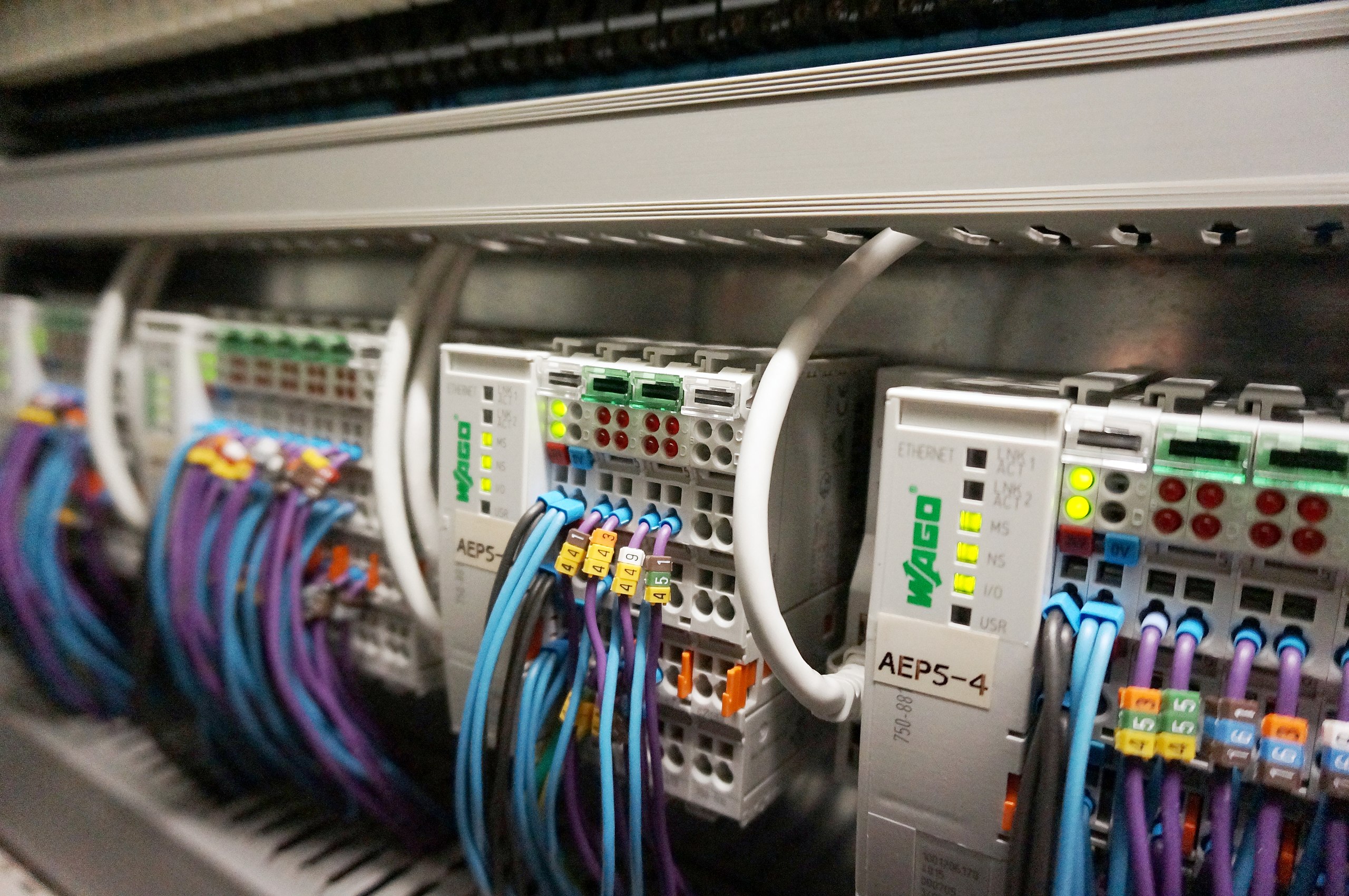 Automate_industriel_WAGO_pour_un_système_de_monitoring_en_industrie_pharmaceutique